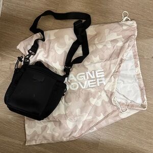 Dagne Dover Water Bottle sling